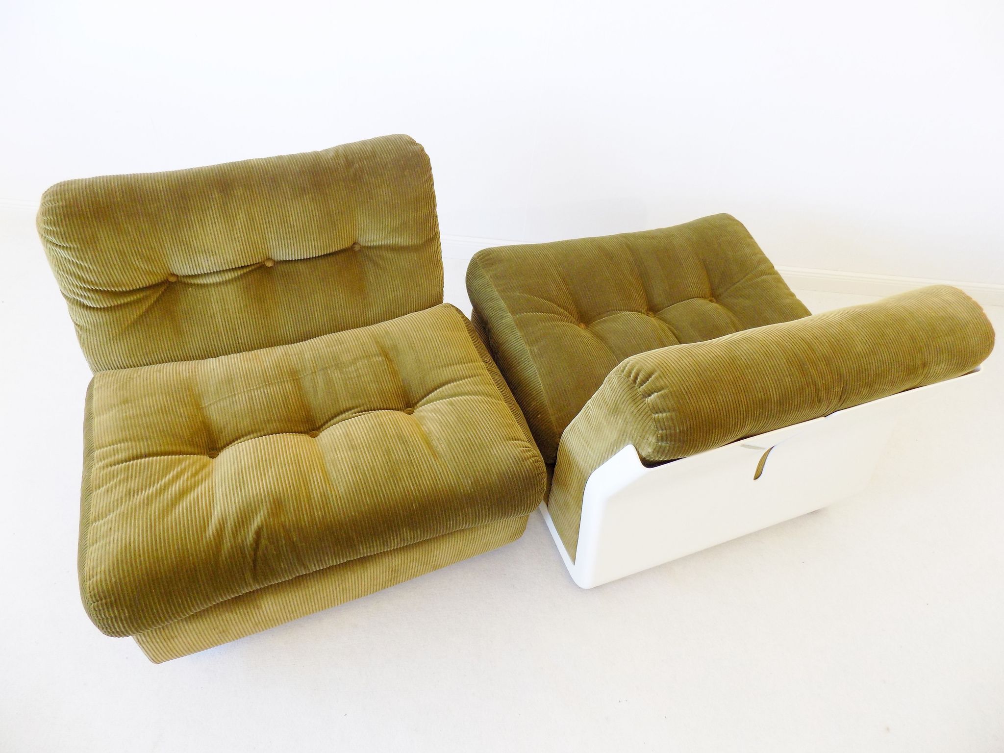 Ensemble de 2 chauffeuses de Mario Bellini 70s