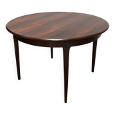 Danish dining table in rosewood