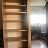 Mirror cabinet