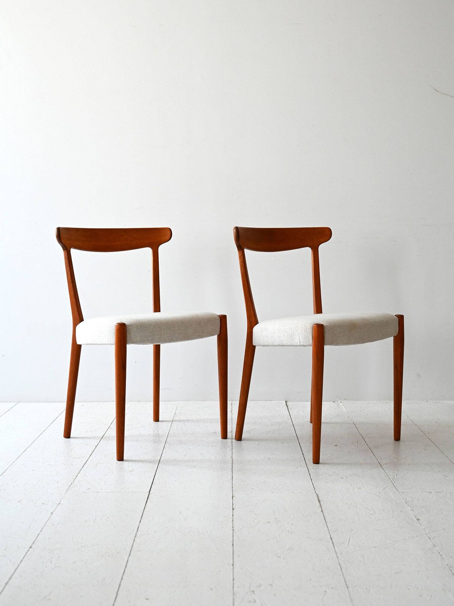 Pair of 1960s Scandinavian Teak Chairs with Curved Back