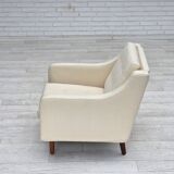 1970s, Danish loungechair, furniture wool, teak wood legs.