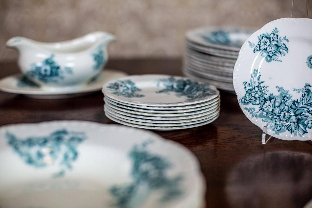 20th Century Anemone Porcelain Set by Johnson Brothers, 1930s, Set of 28