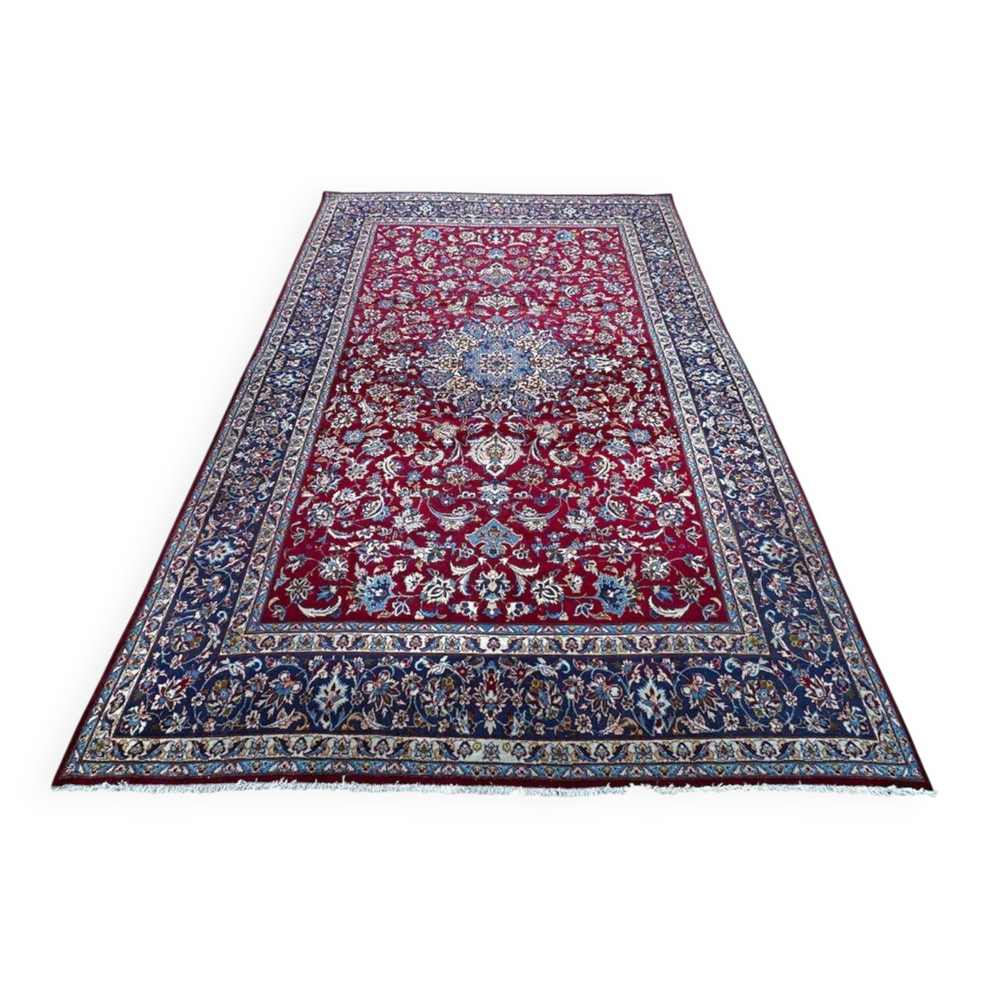Large Persian carpet 3m x 4m