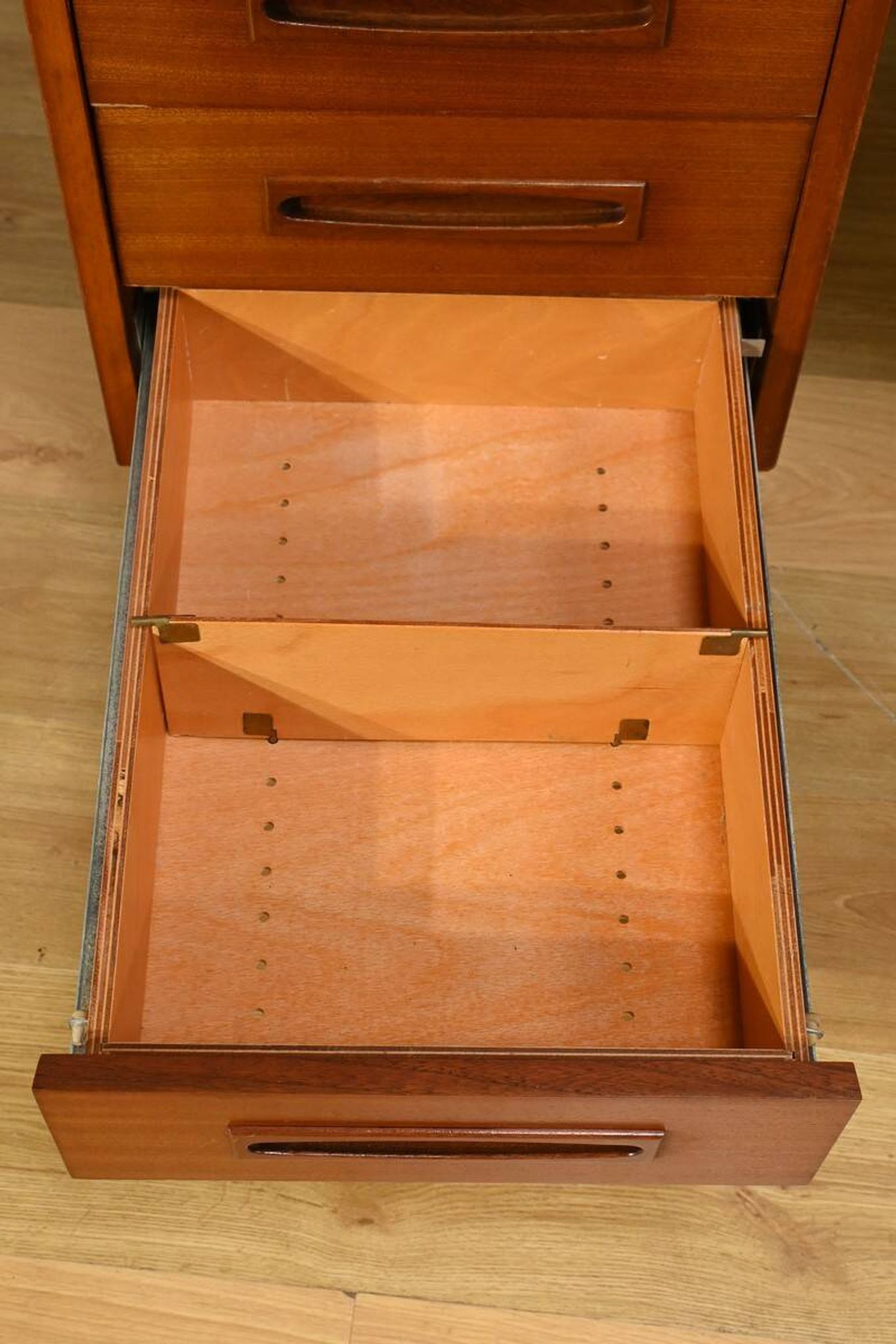 Bureau de Direction ORDO en Acajou – 1960