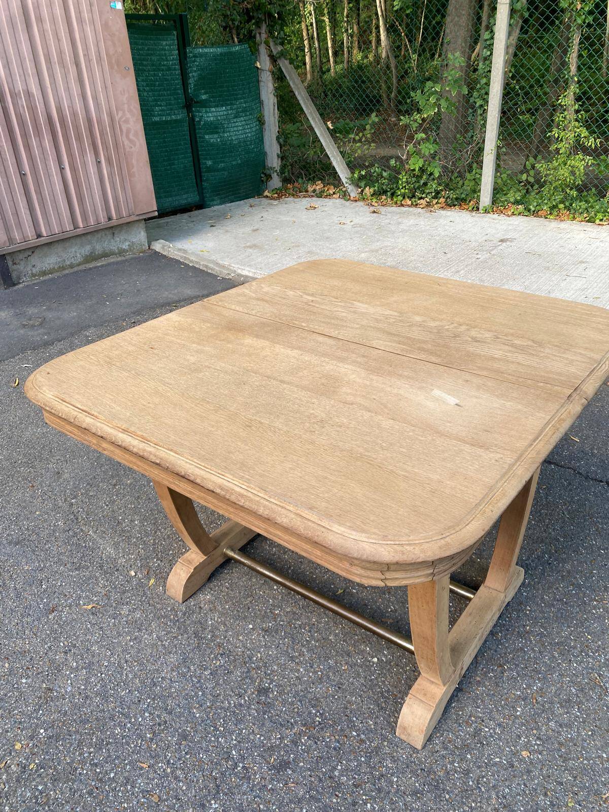 Art Deco extendable dining table with a central pedestal, stripped, made of solid oak 193.