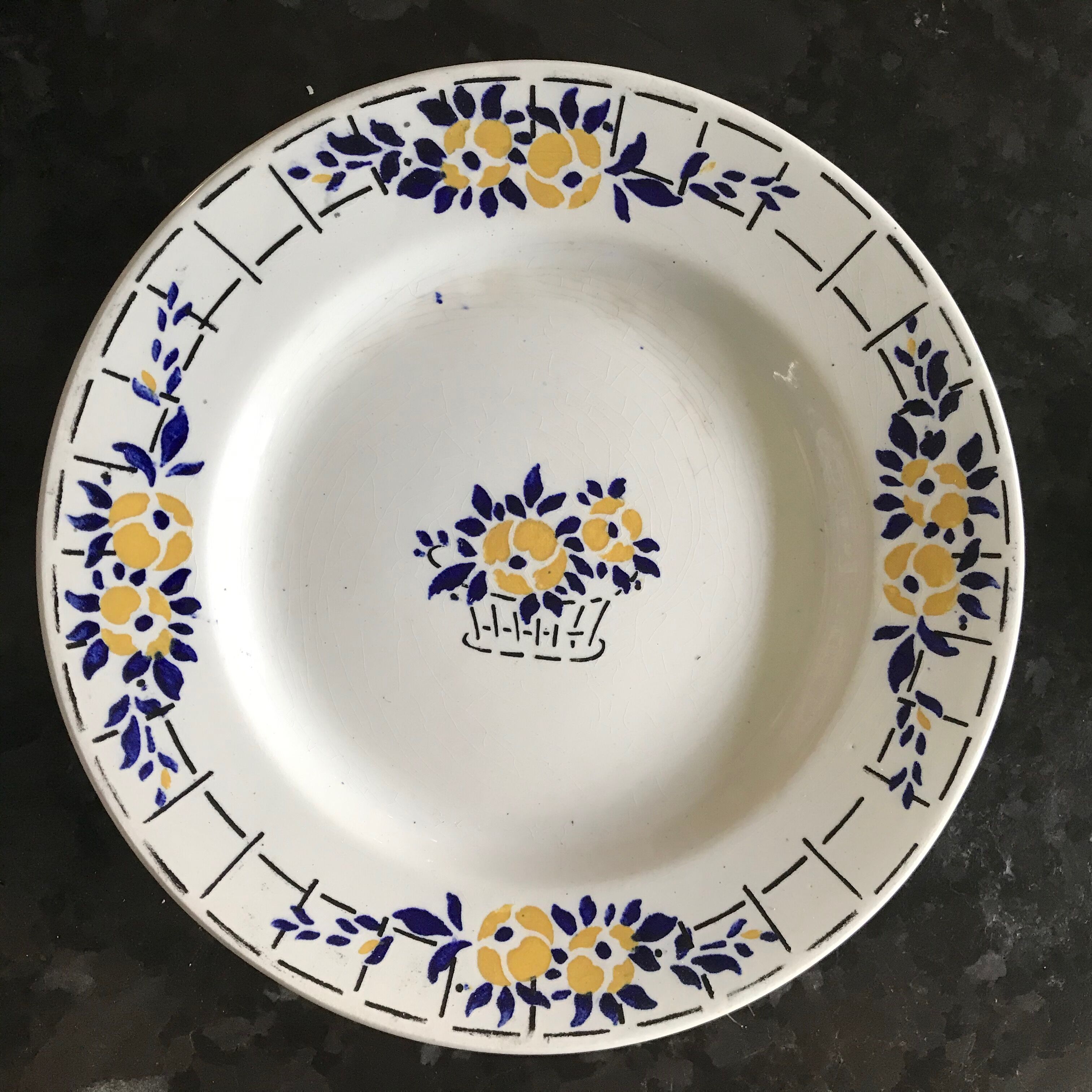 Product BHV Lot of dishes and soup Gien early 20th century