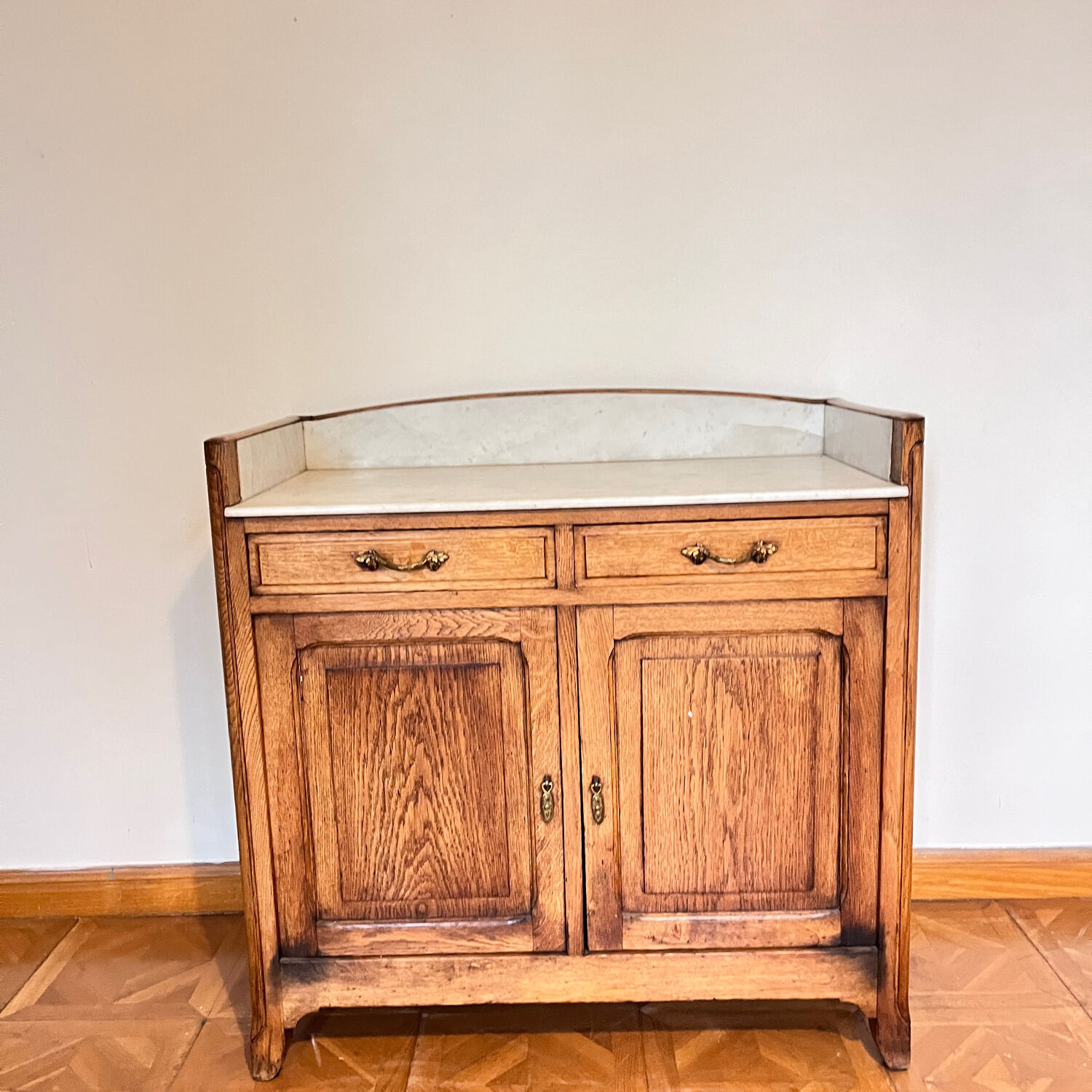 Dresser raw oak and marble