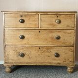 English chest of drawers made of pine wood