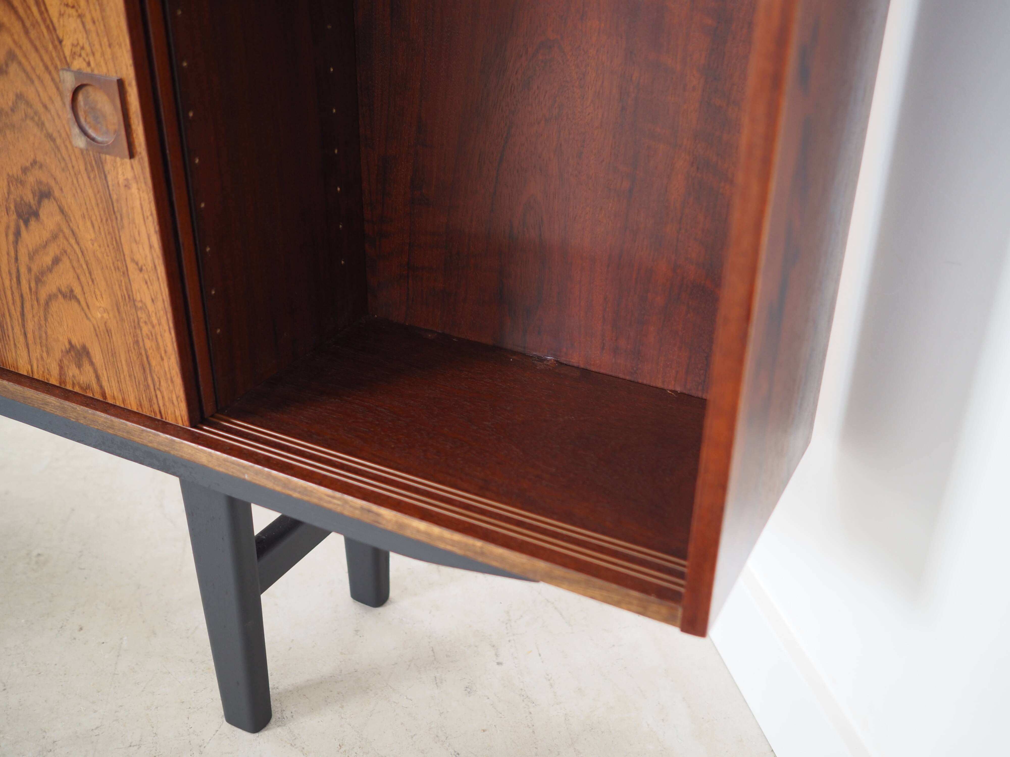 Rosewood bookcase, Danish design, 1970s, production: Farsø Møbelfabrik