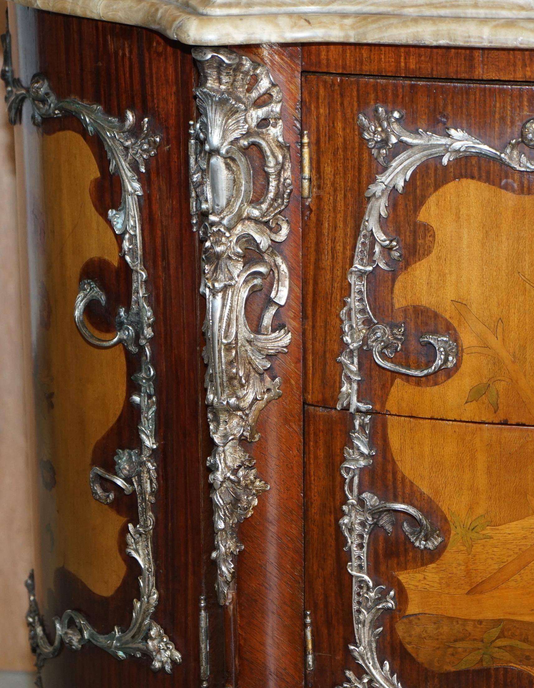 Buffet rare Germain Landrin vers 1750 en marbre et kingwood
