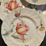 Set of 11 Villeroy and Boch Bouquet model dessert plates