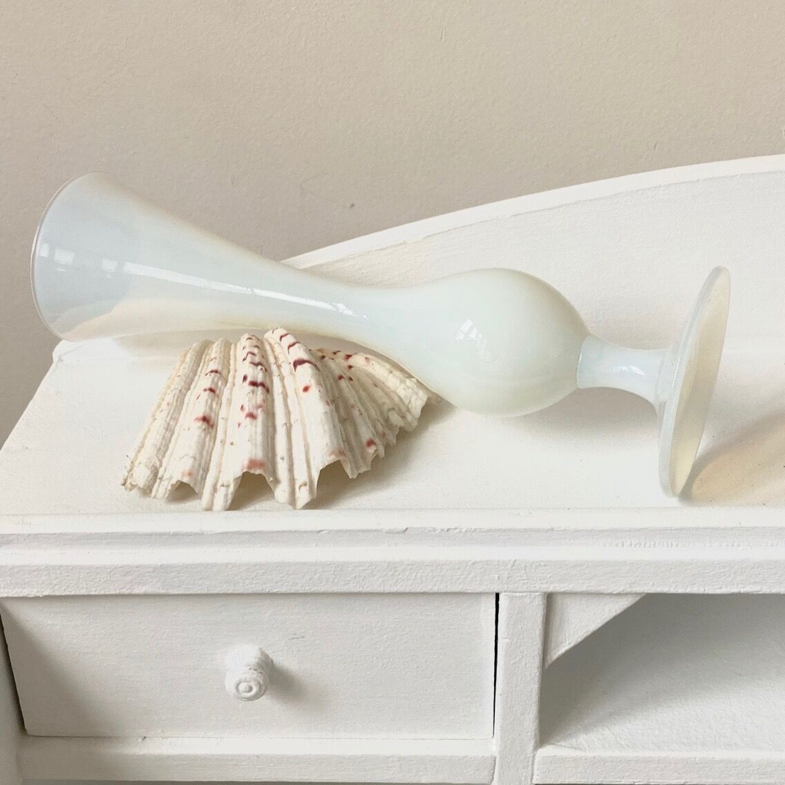 Vase en opaline