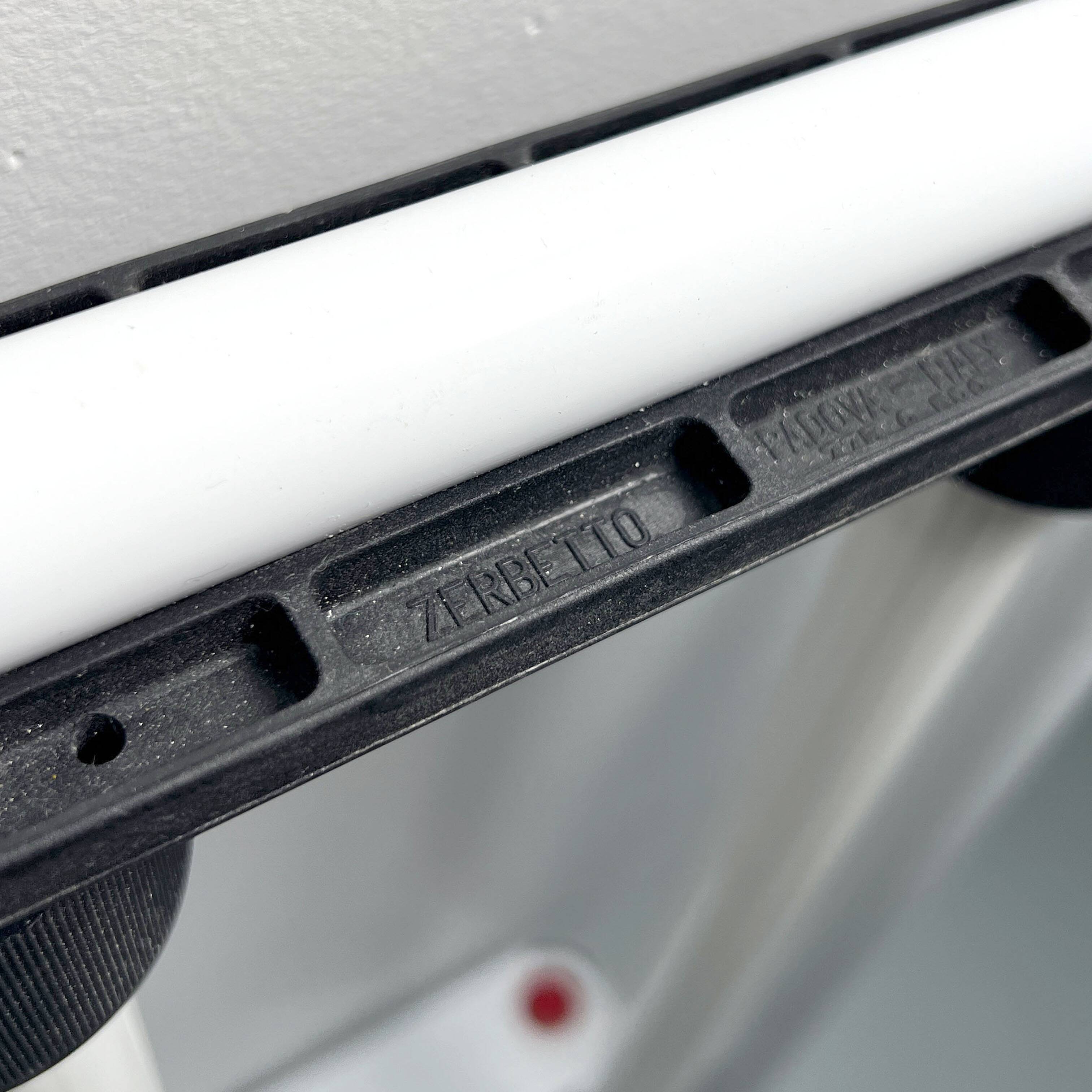 Double white neon wall light by Gian N. Gigante for Zerbetto, 1980