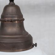 Suspension française opaline et laiton