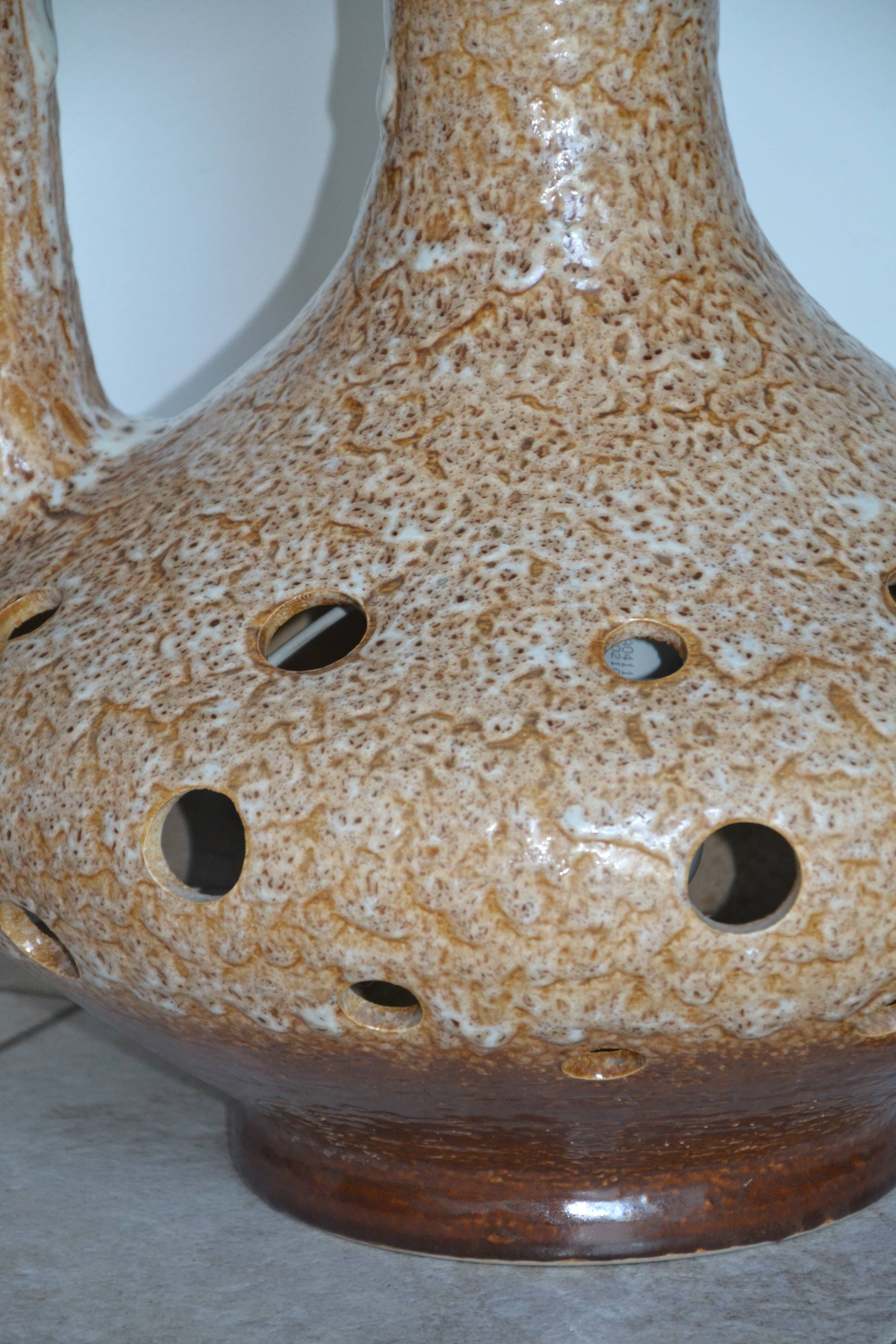 Large floor lamp from the 60s-70s.