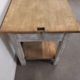Work table with 2 shelves