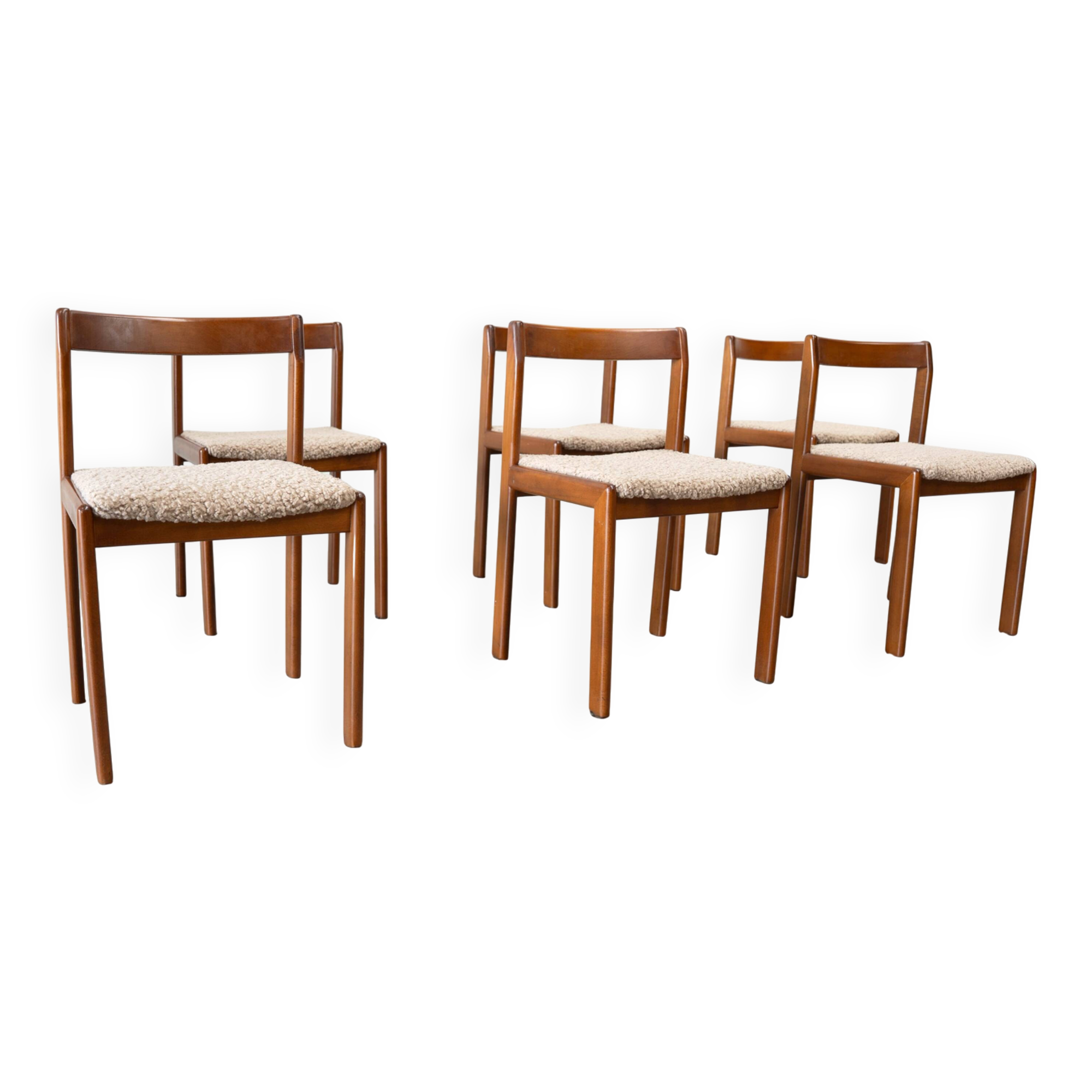 Set of six elegant Italian dining chairs