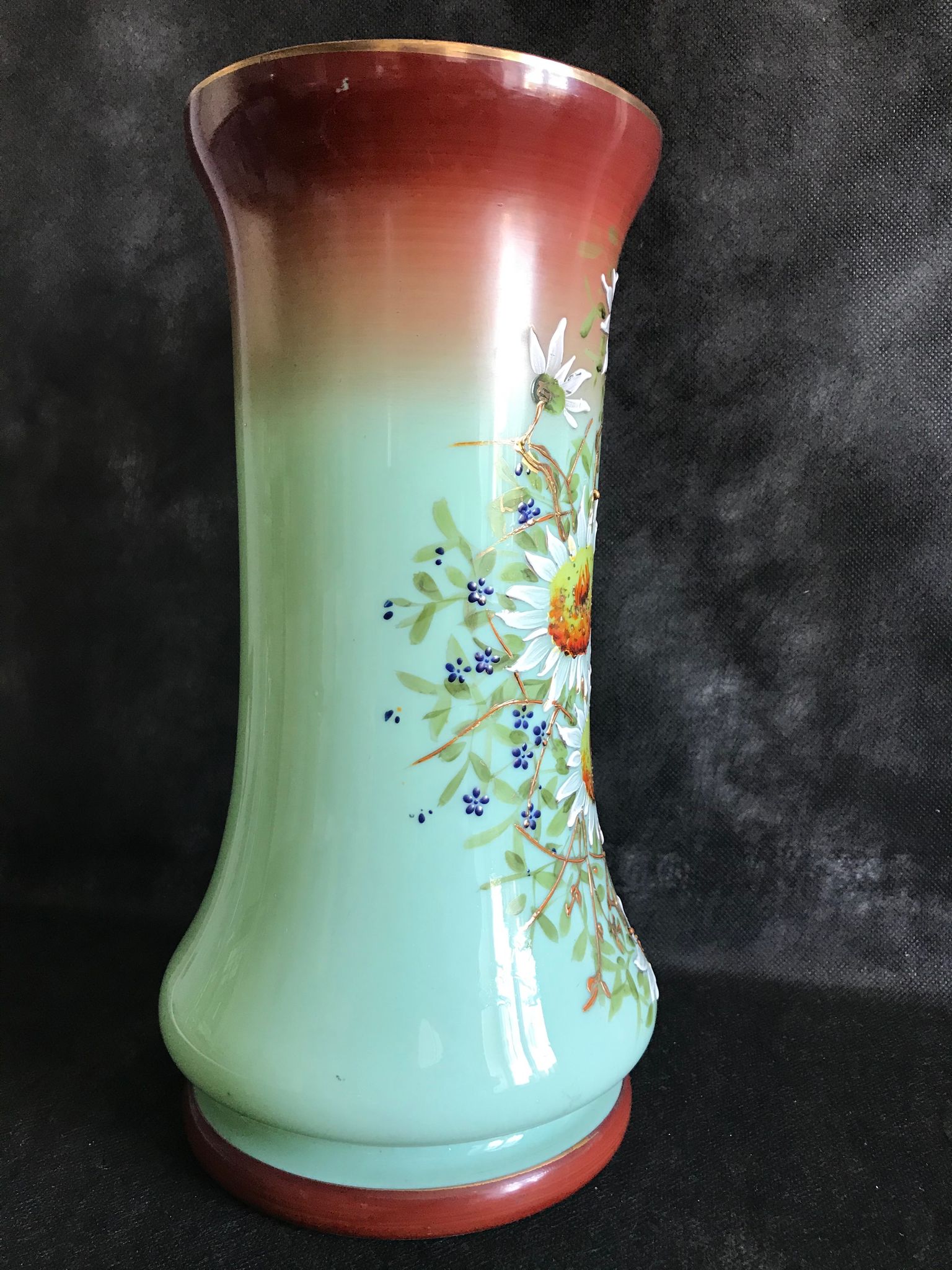 Vase Napoleon lll green opaline enamelled and gilded with fine gold
