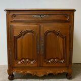 Bahut walnut Louis XV period of the late eighteenth century.