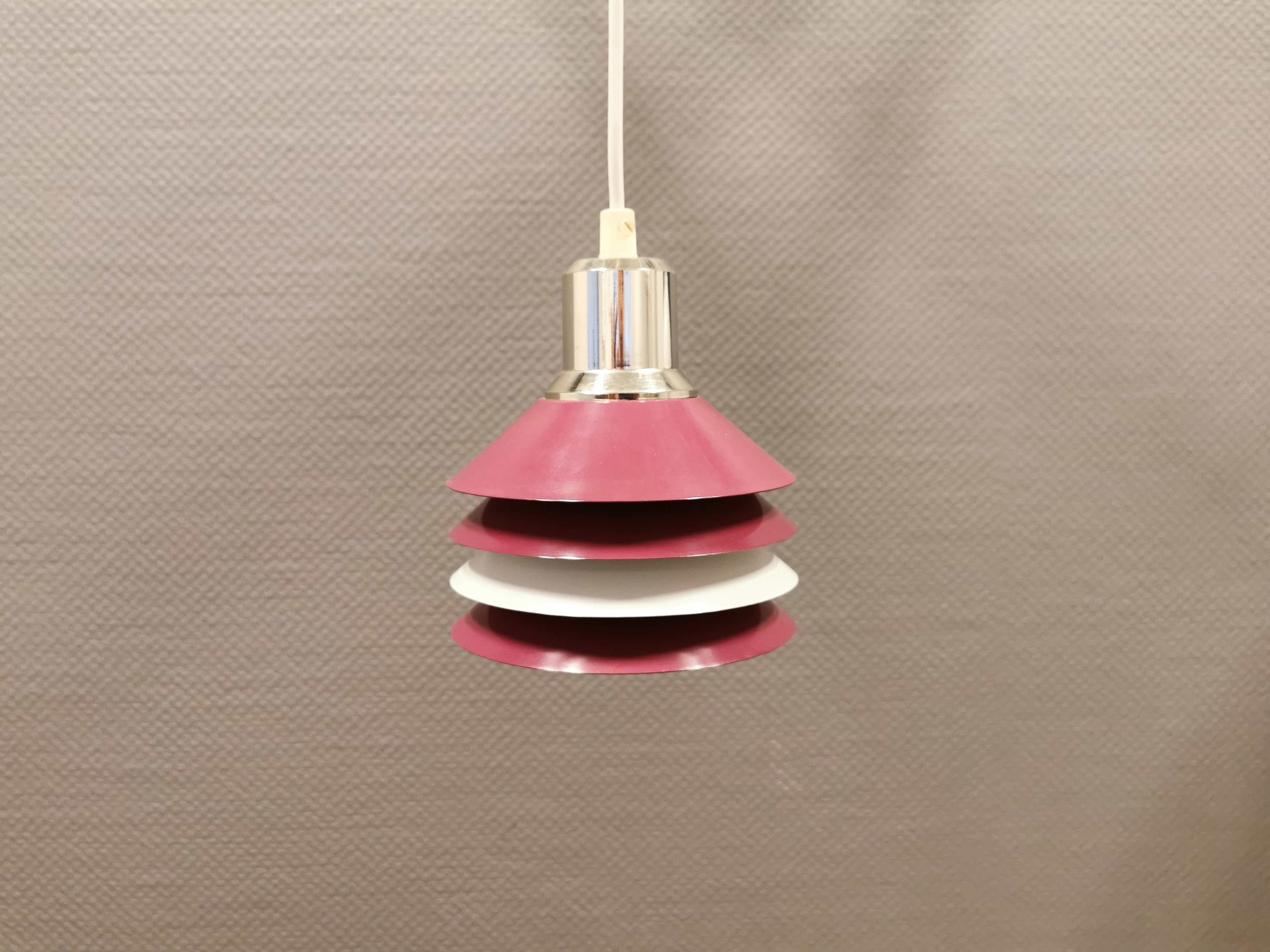 Tip-Top hanging lamp from Danish Design-Light, model Siam