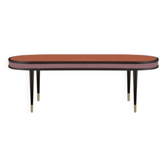 Table de dîner colorée en bois laqué