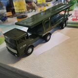 Ancien jouet camion militaire