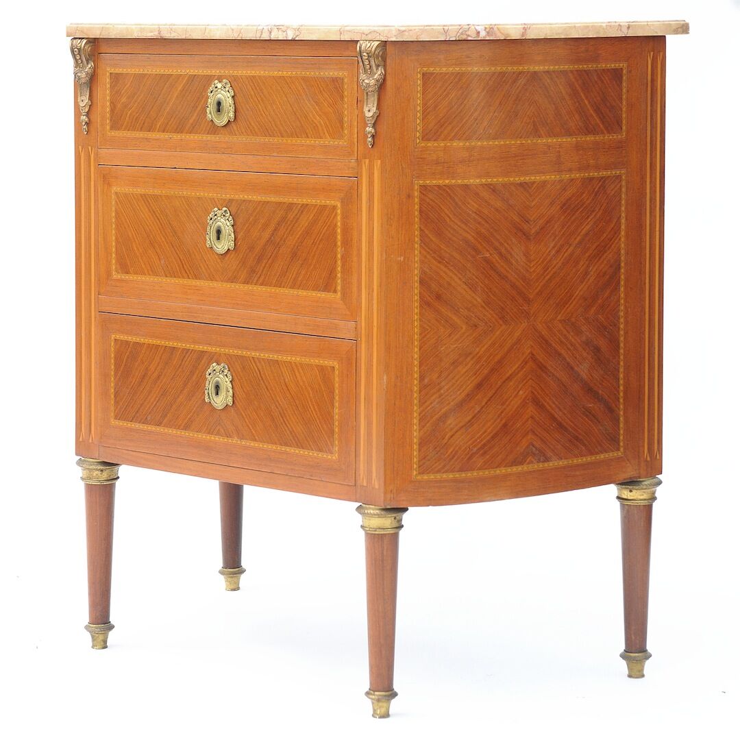 Dresser Louis XVI