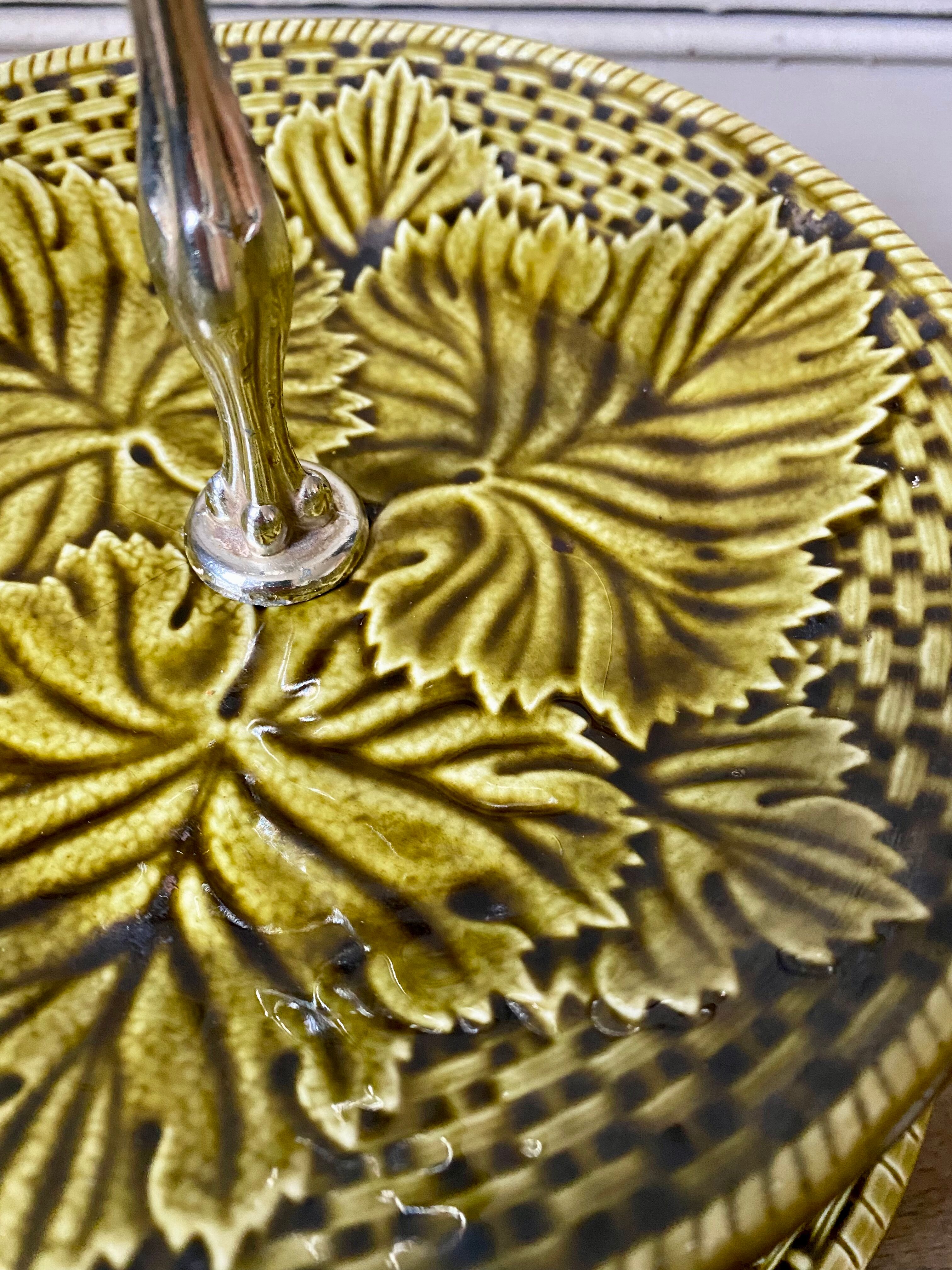 2-storey waiter at the Gien pottery France