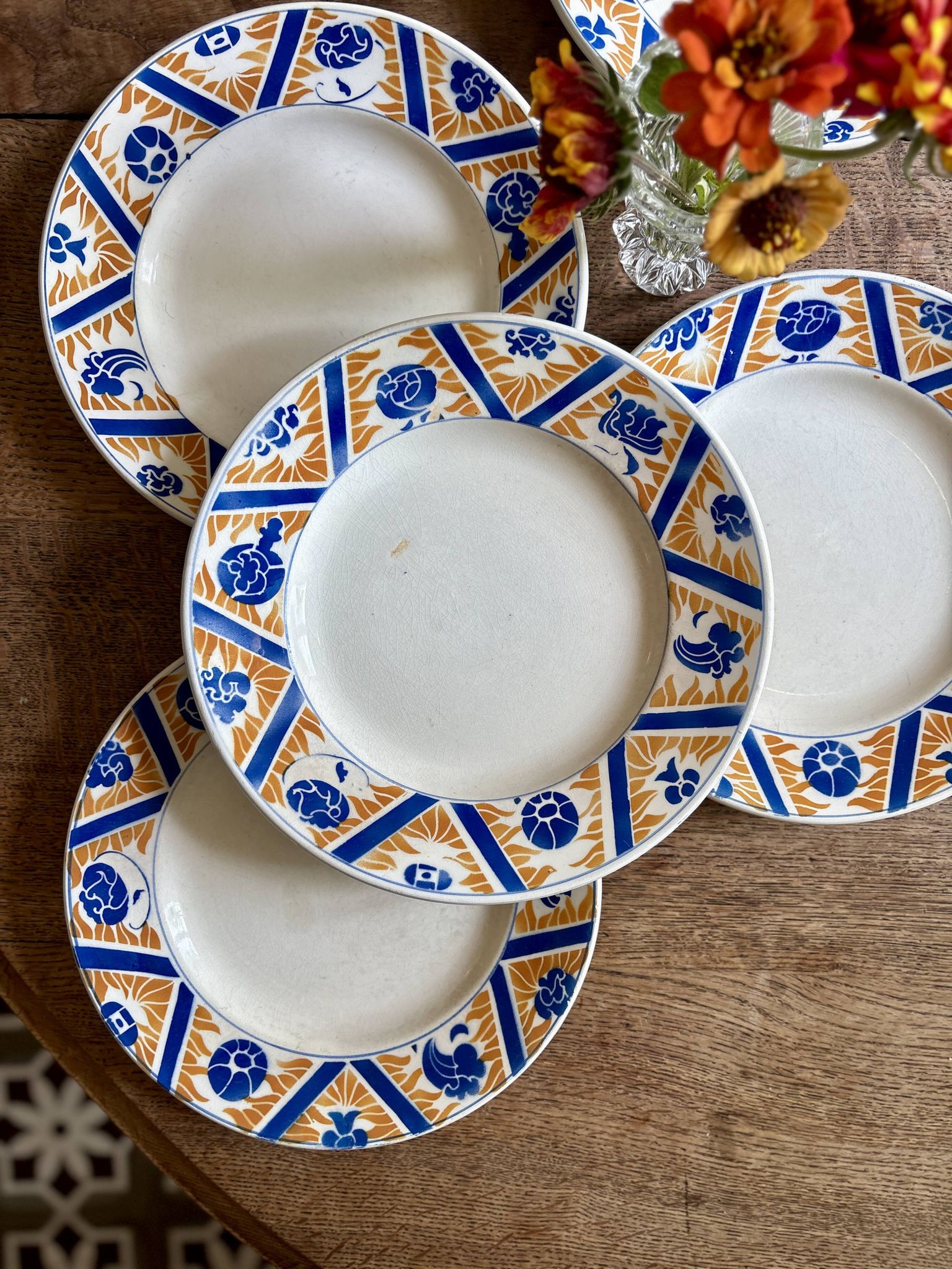 Set of 8 antique flat plates - Canada from Moulin des Loups