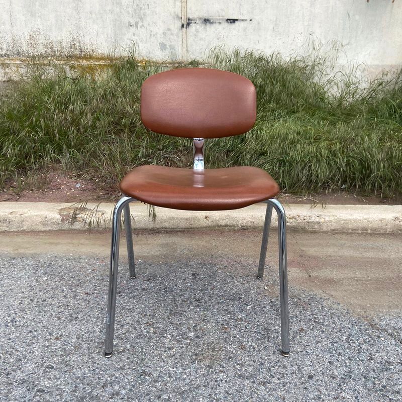 Strafor industrial design chair circa 1970