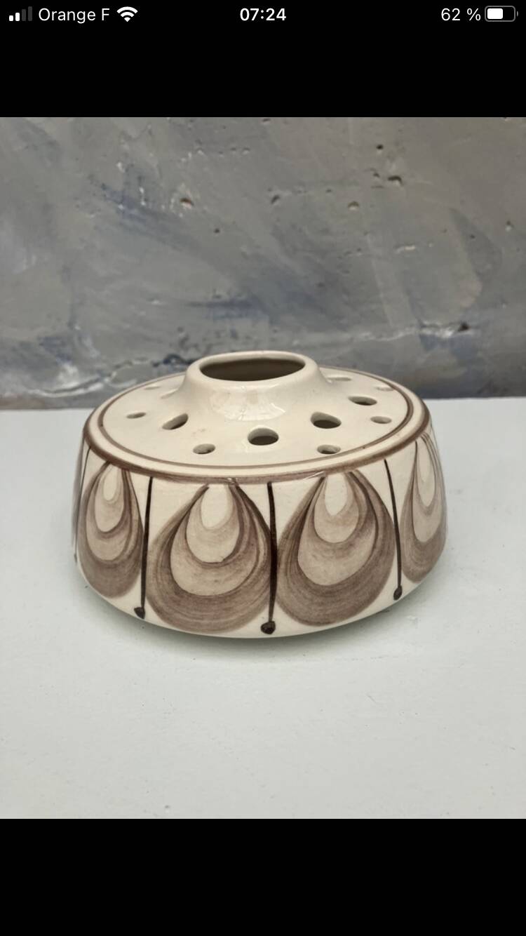 Vase pique-fleurs céramique