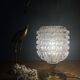 Lampe à poser globe vintage en verre moulé et ciselé