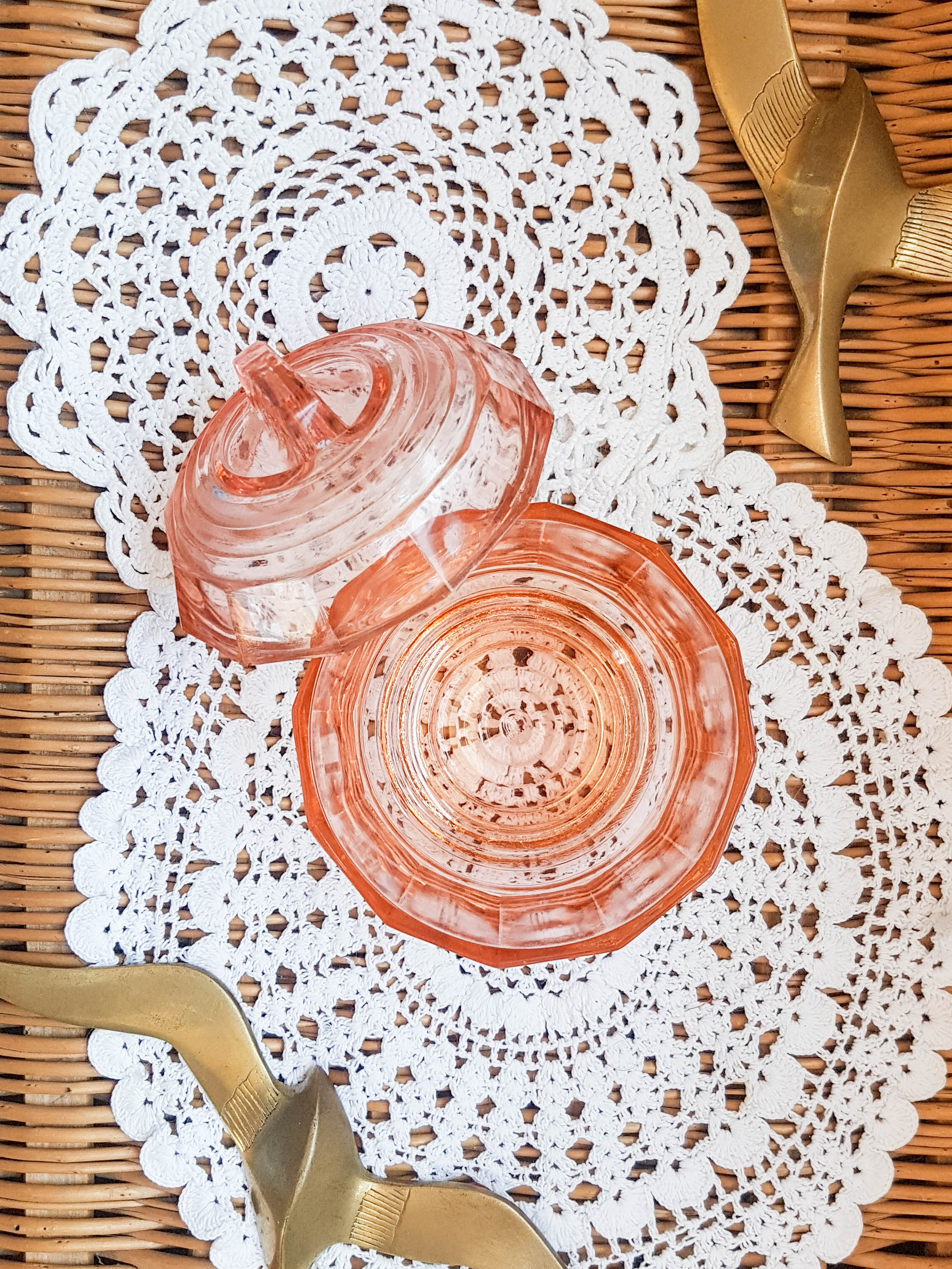 Sucrier en verre rose bonbonnière rose boite en verre