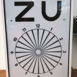 Bright optometric scale