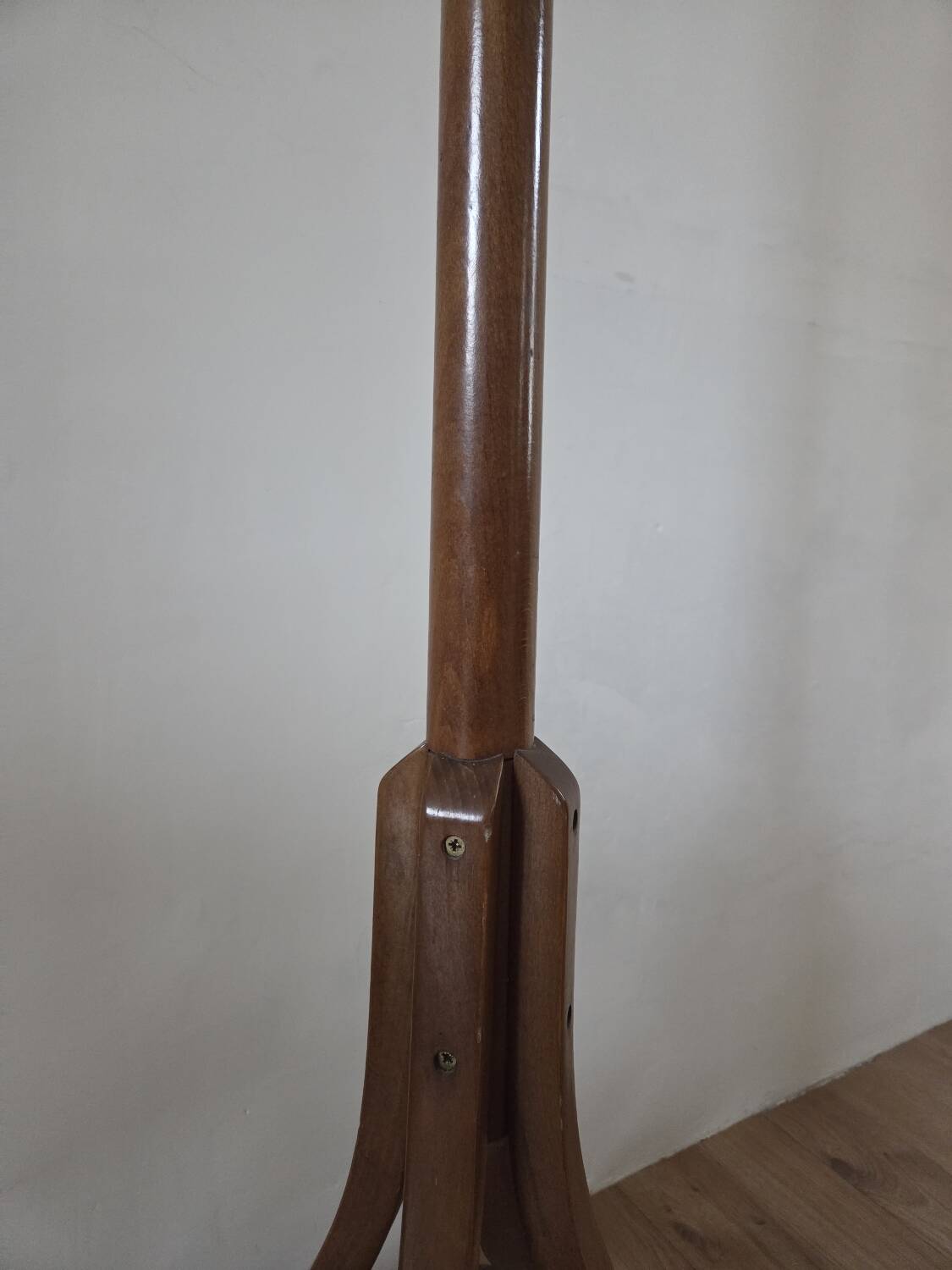 Parrot coat rack Baumann