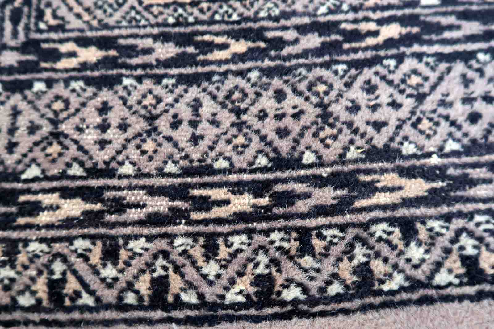 Handmade vintage Uzbek Bukhara rug 84cm x 127cm 1970s