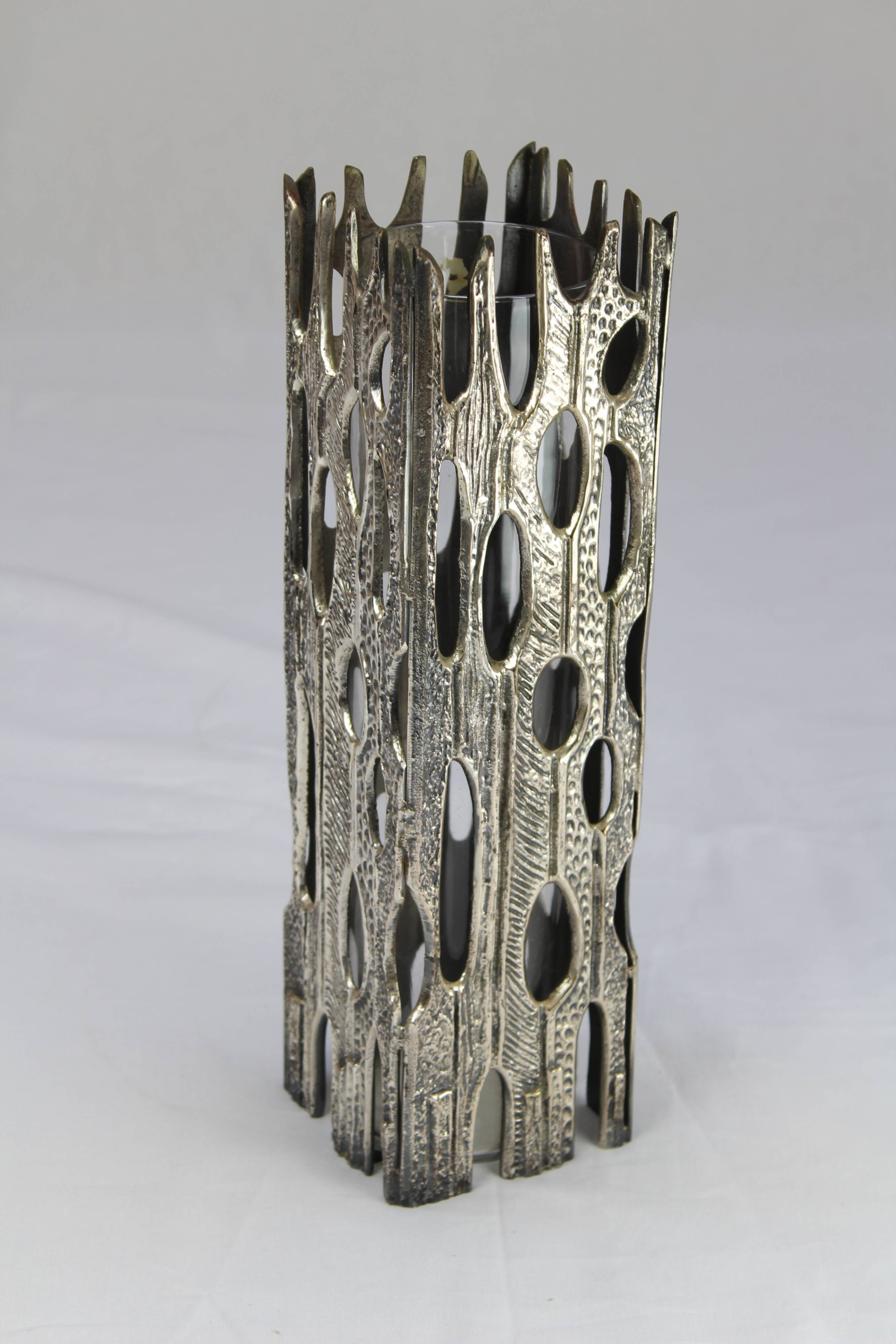 Vase sculpture "Brutalist" in metal with glass vase inside Italy 1970