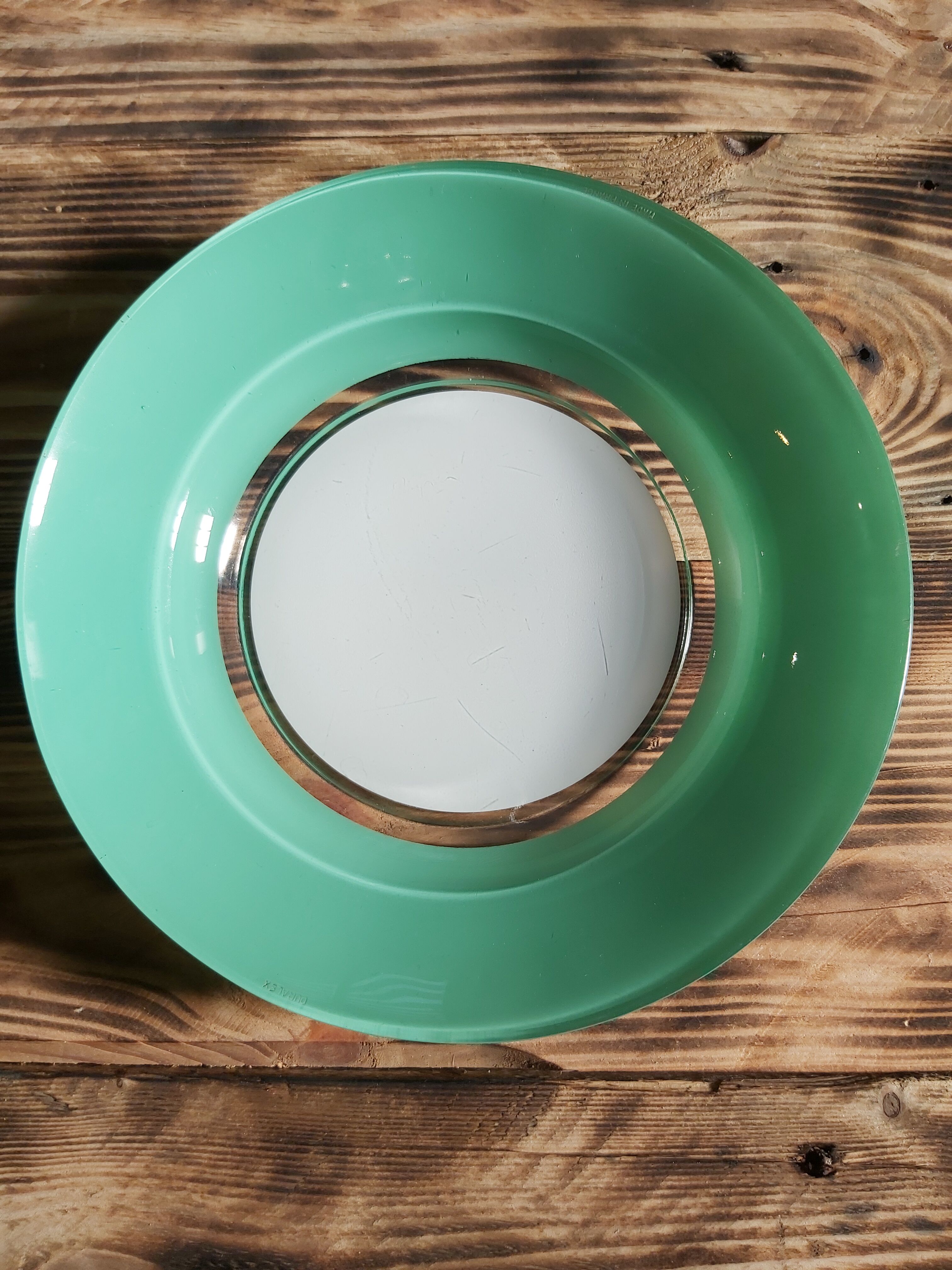 3 assiettes creuses Duralex vertes