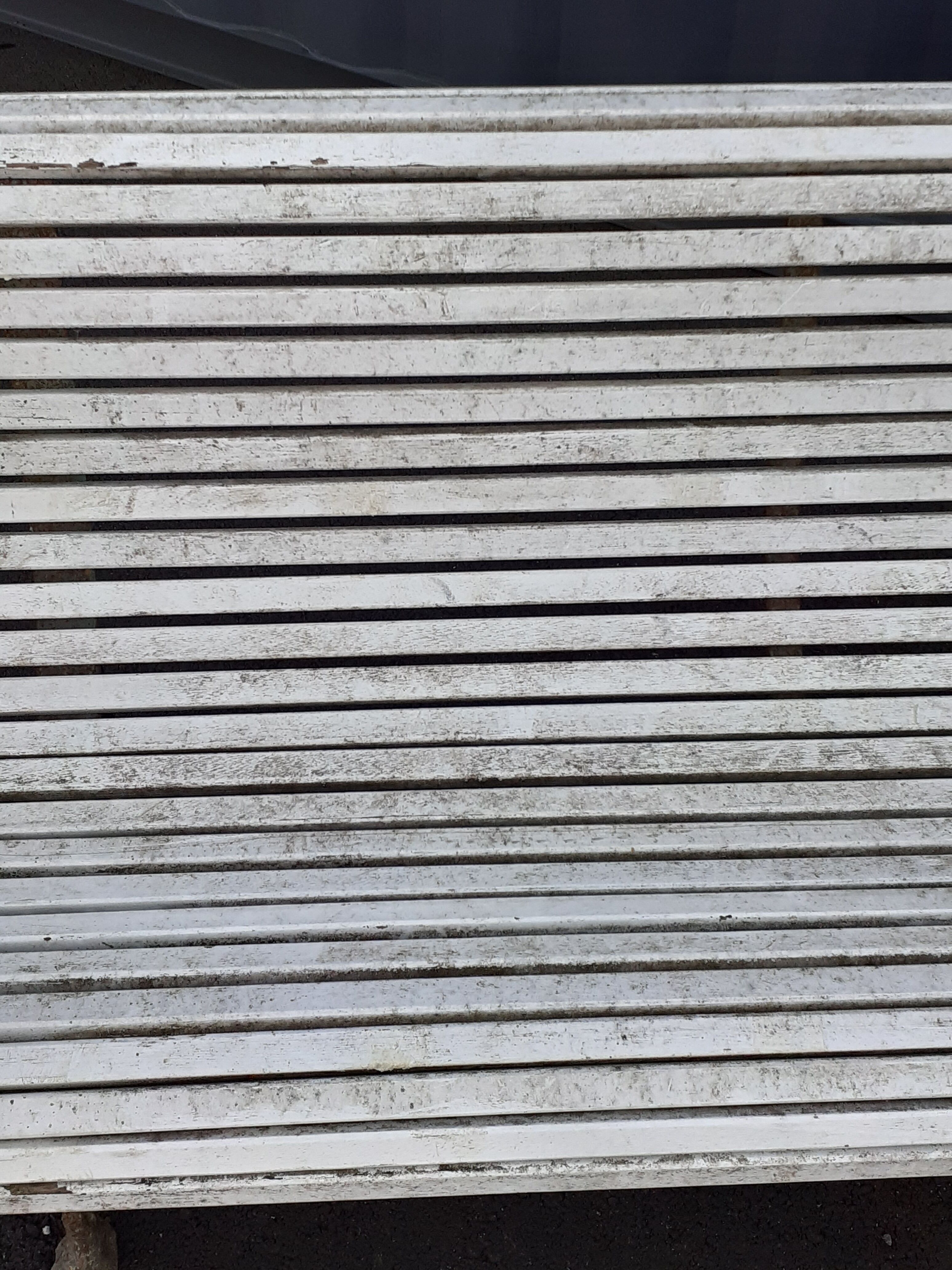 Banc de jardin avec pieds en  fonte