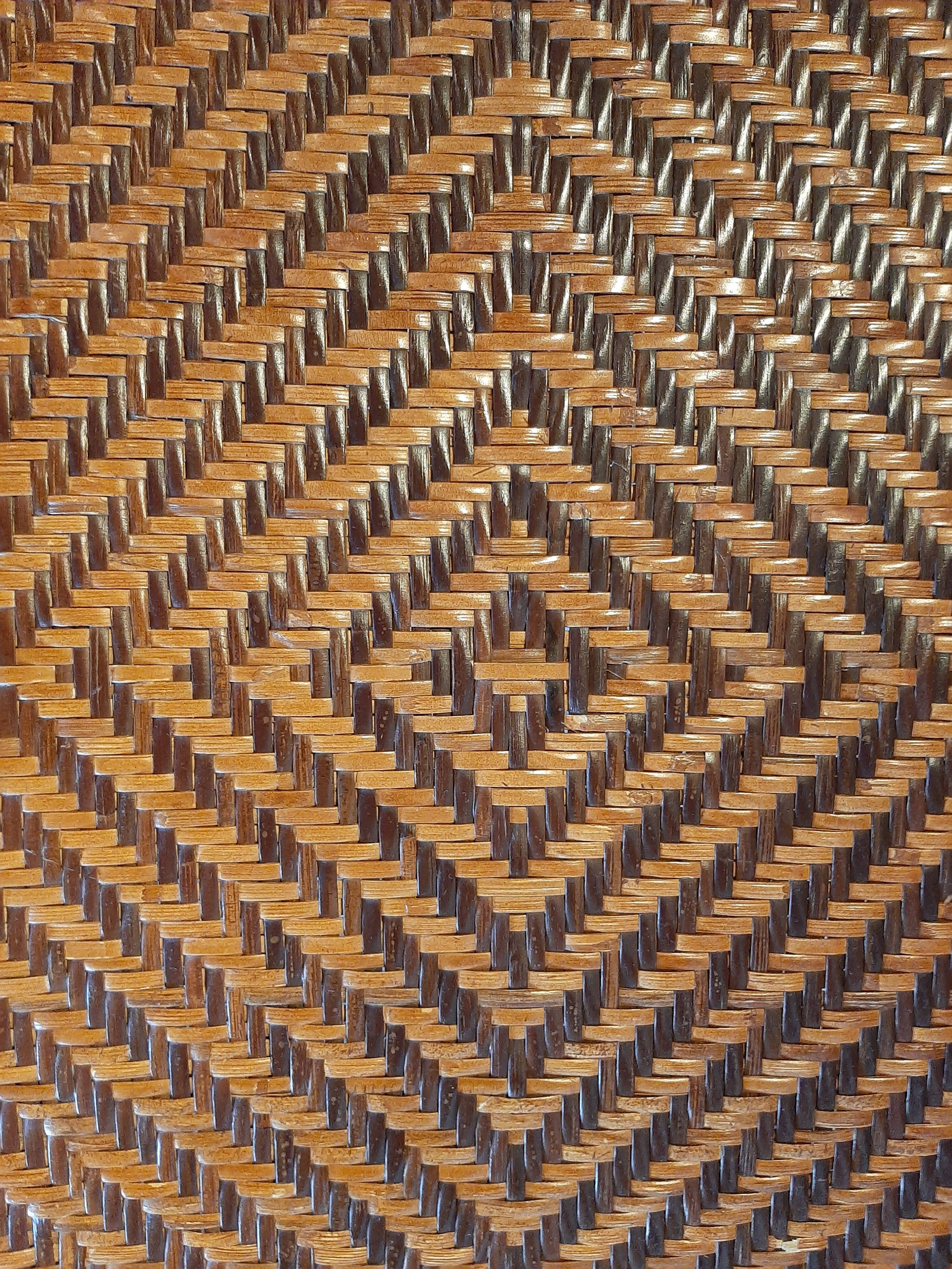 Vintage -Braided rattan sofa - chevron pattern