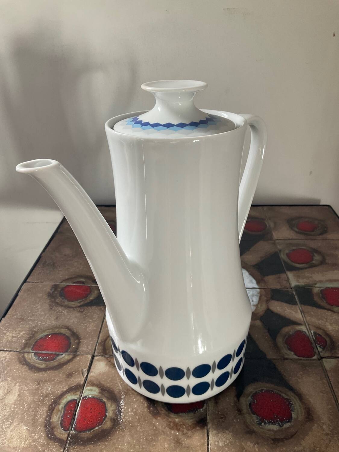 Vintage porcelain coffee maker from the 70s