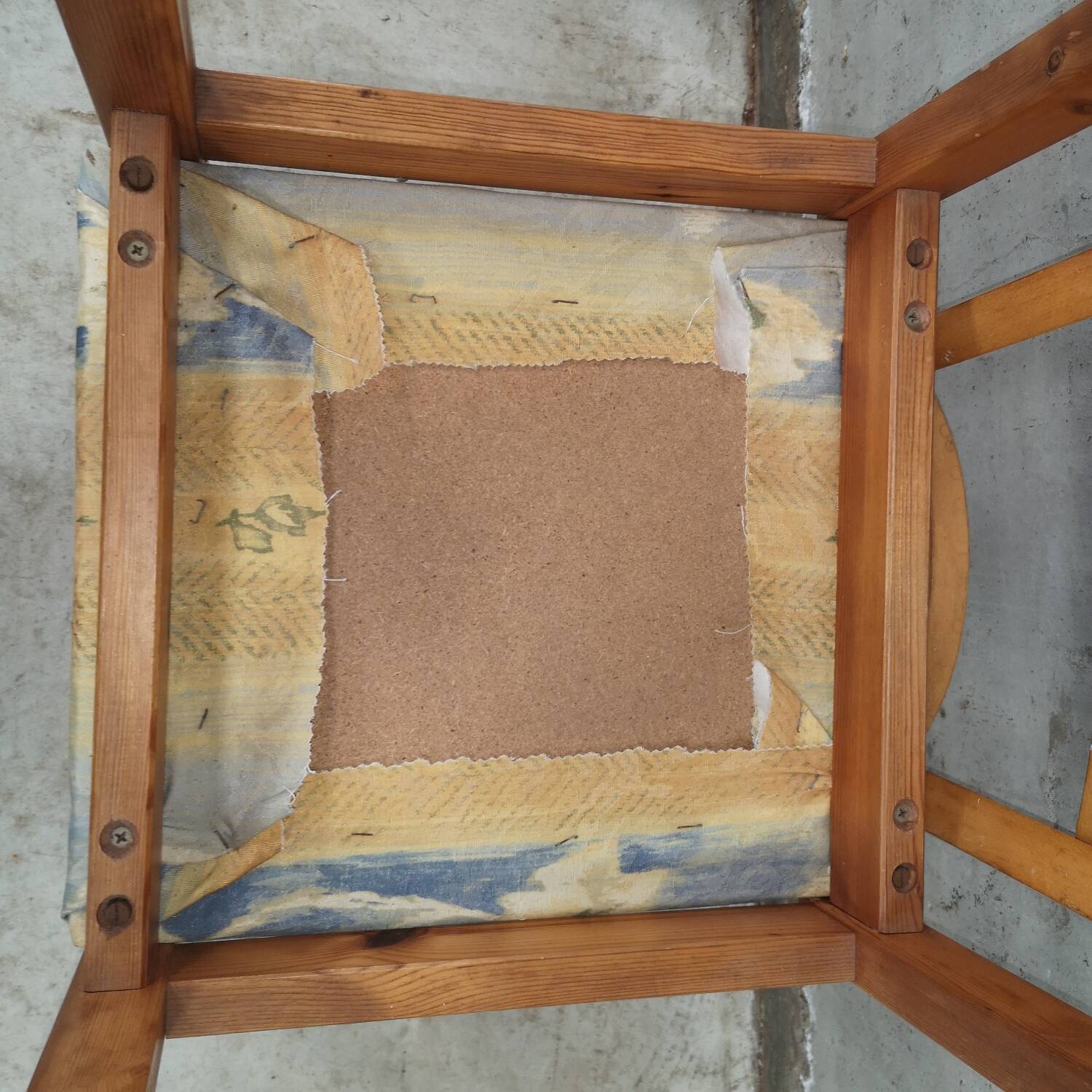 6 vintage 1970s pine Maison Regain chairs