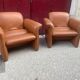 Paire fauteuils cuir design italien