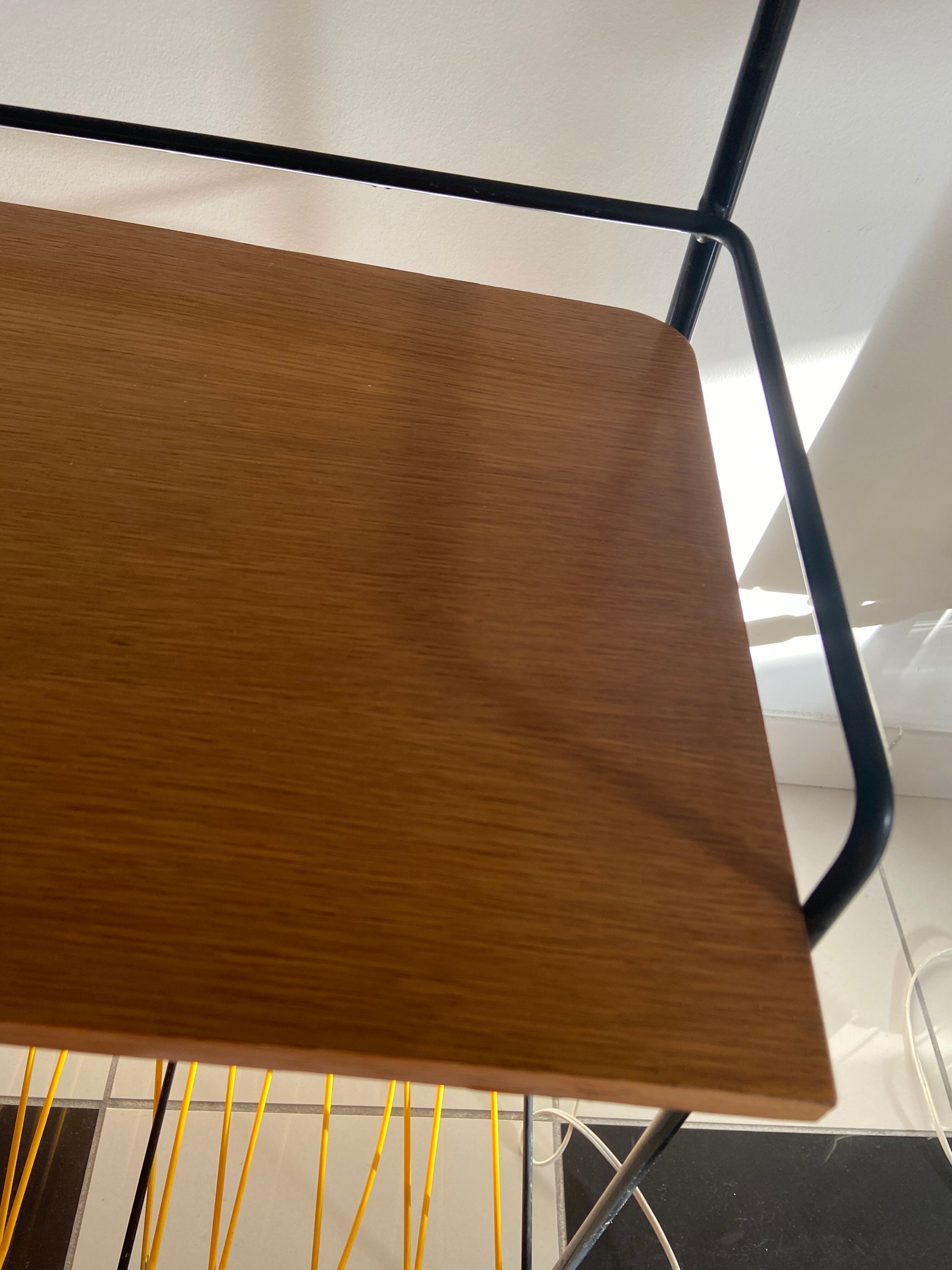 Floor lamp