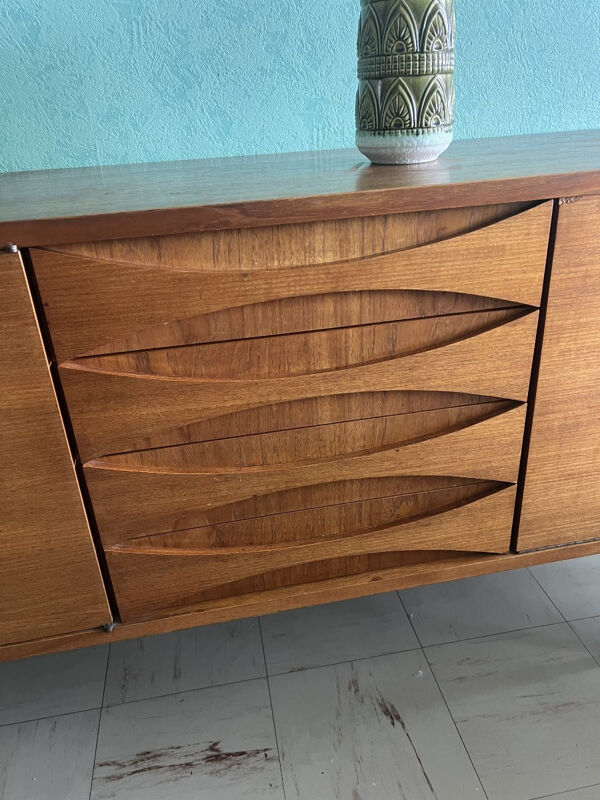 Enfilade de style Scandinave de marque EROS, fabrication vers 1960, en teck blond, 220 cm