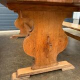 Farm table