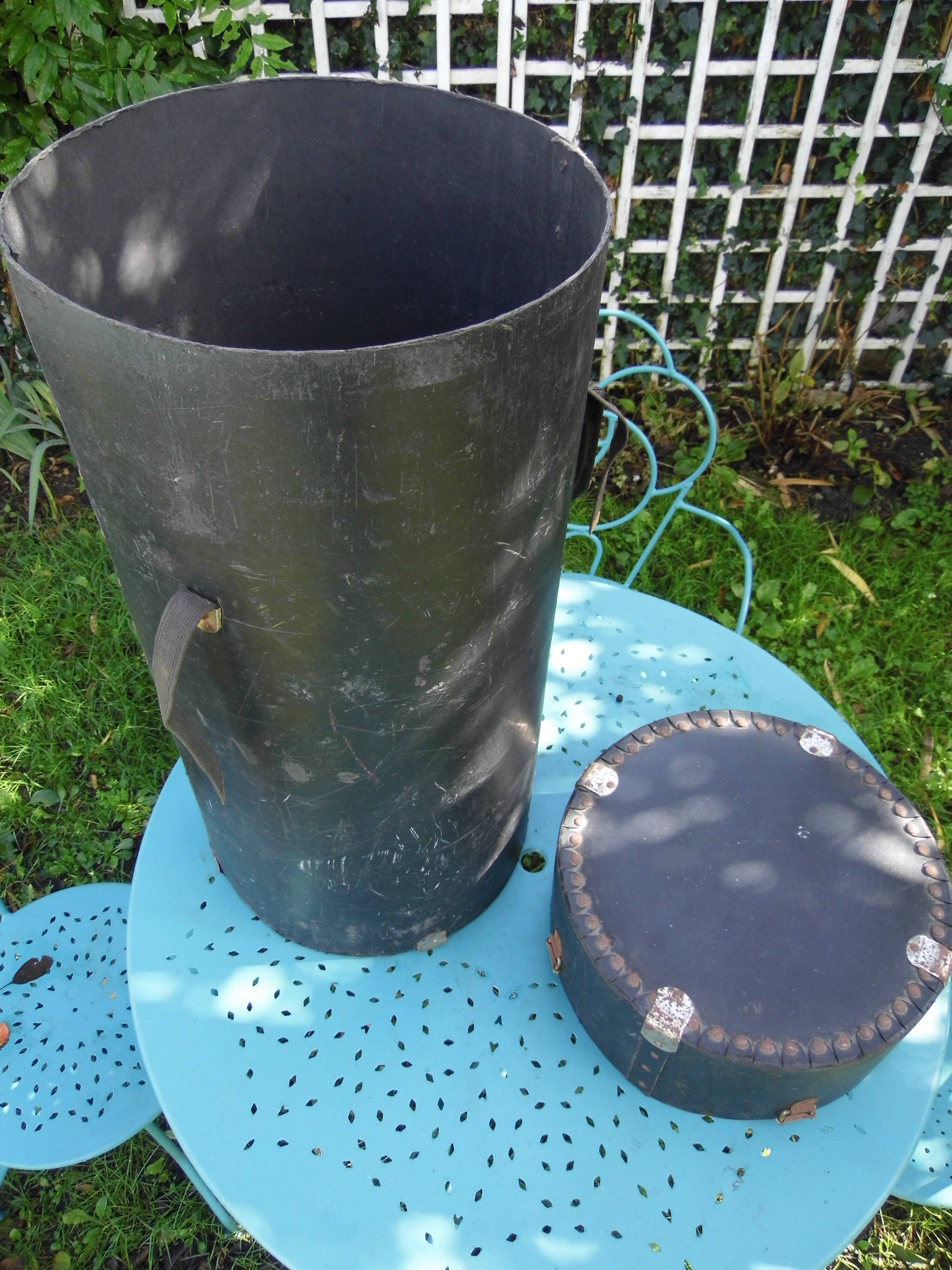 Box valise musical instrument