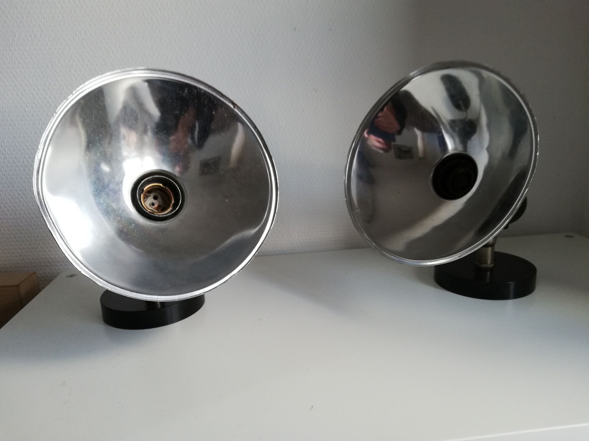 Lot 2 sconces 60/70