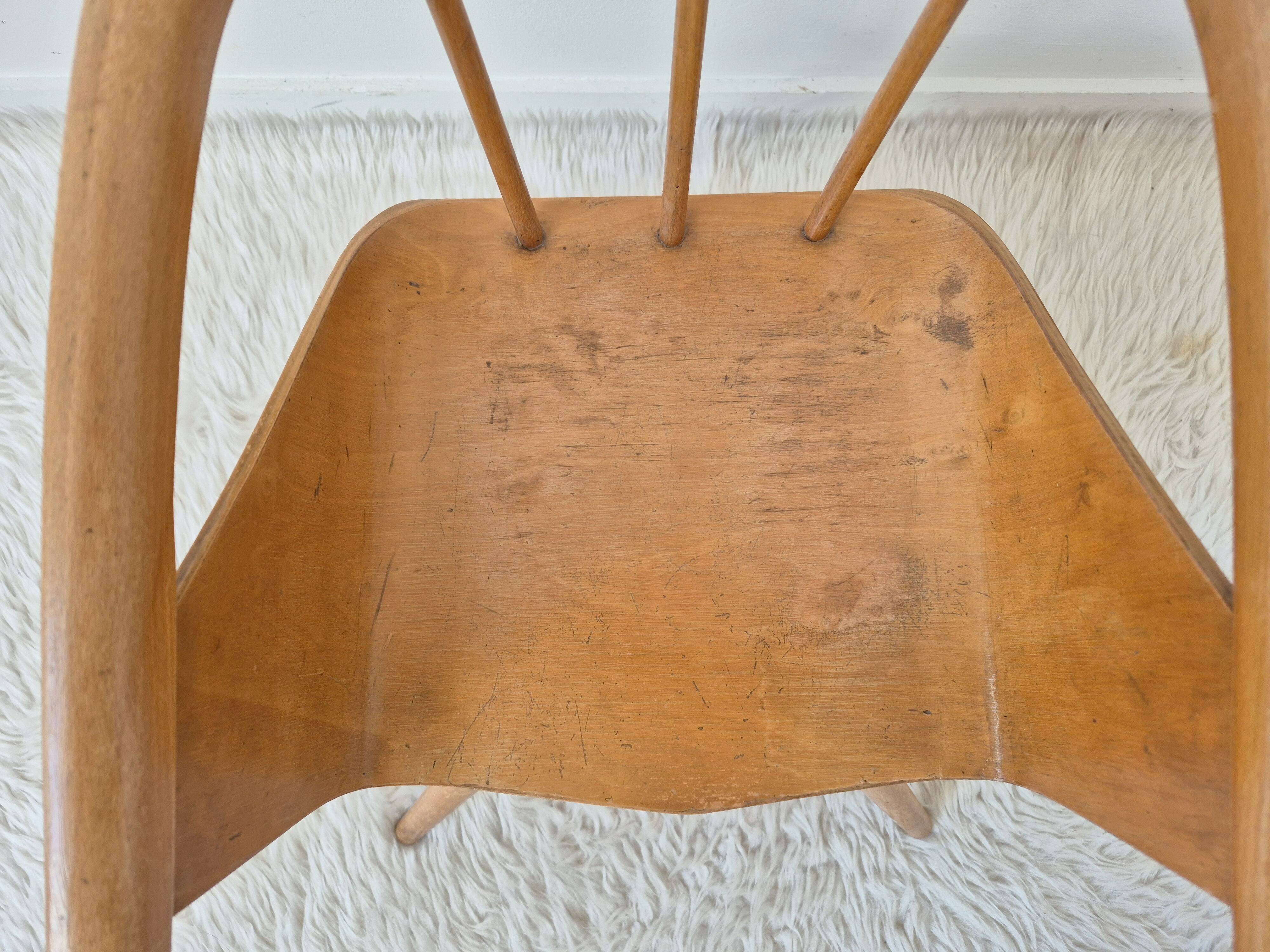 Fauteuil bois pour enfant Baumann, années 50