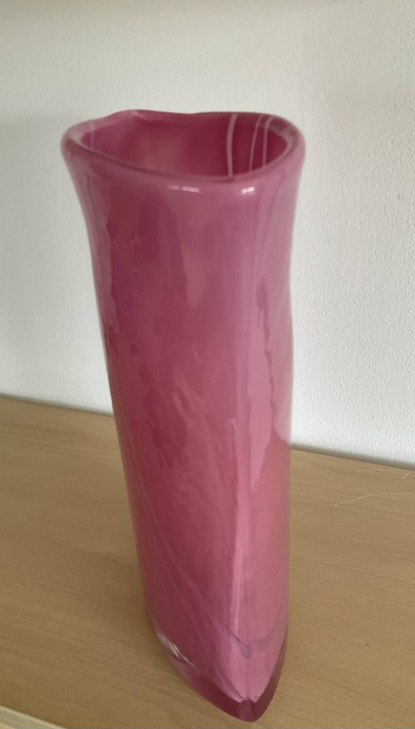 Vintage pink glass paste vase